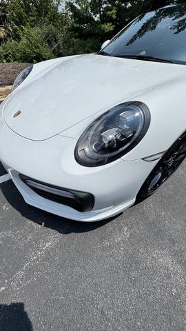Photo of 2019 White Porsche 911