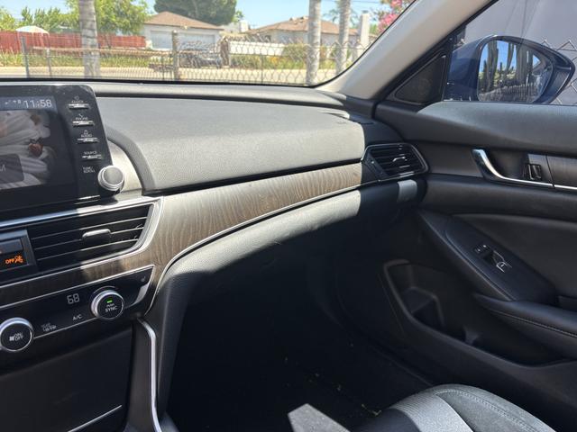 Photo of 2020 Gray Honda Accord