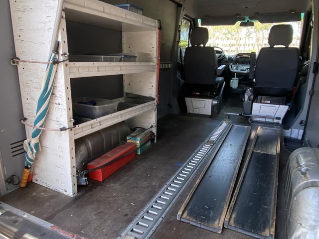 Photo of 2005 Silver Dodge Sprinter