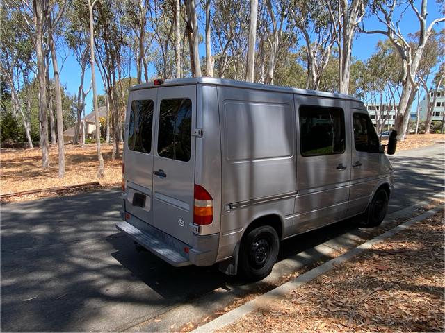 Photo of 2005 Silver Dodge Sprinter