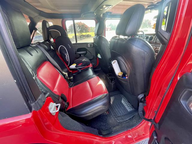 Photo of 2019 Red Jeep Wrangler Unlimited