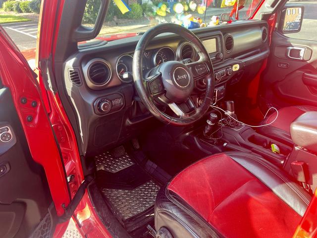 Photo of 2019 Red Jeep Wrangler Unlimited