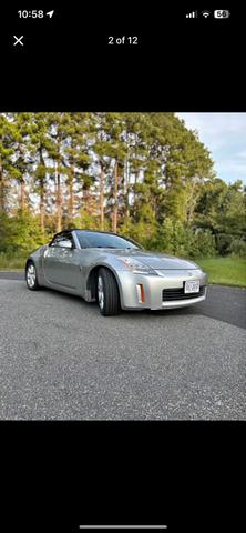Photo of 2004 Silver Nissan 350Z