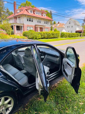 Photo of 2001 Blue Mercedes-Benz C-Class