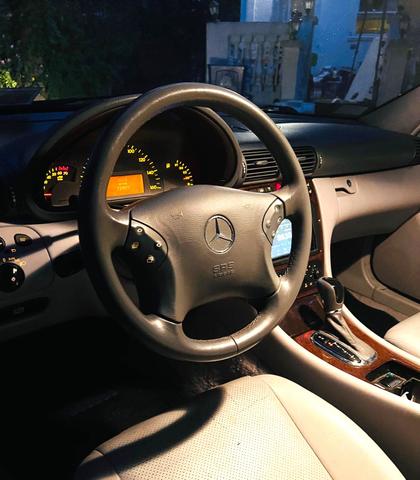 Photo of 2001 Blue Mercedes-Benz C-Class