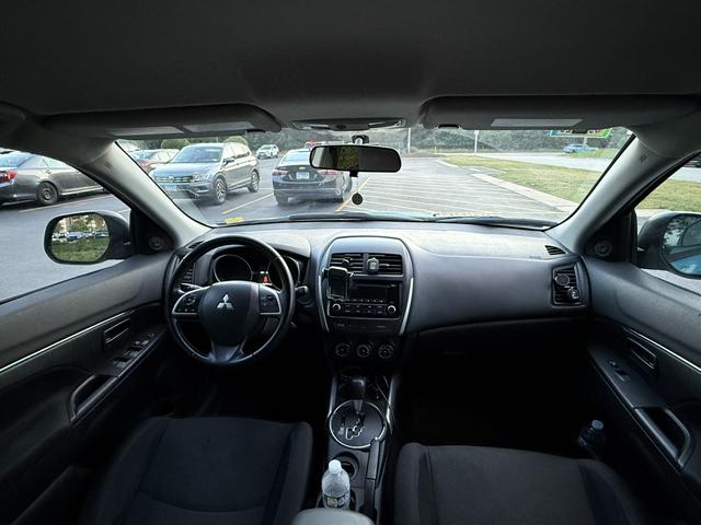 Photo of 2014 Blue Mitsubishi Outlander Sport