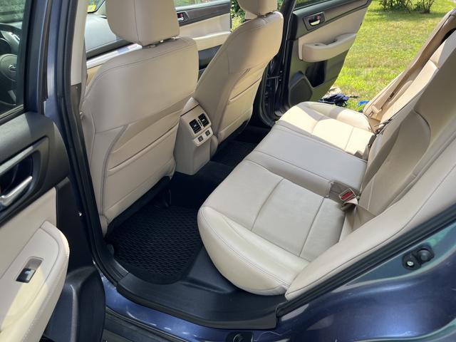 Photo of 2016 Blue Subaru Outback