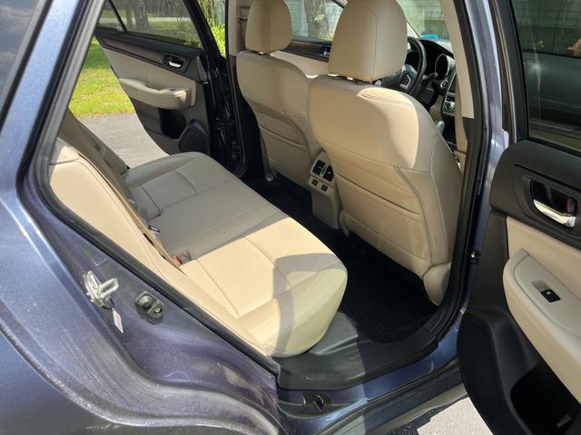 Photo of 2016 Blue Subaru Outback
