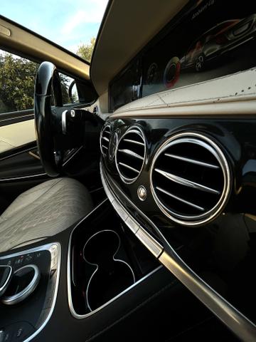 Photo of 2016 Black Mercedes-Benz Maybach S