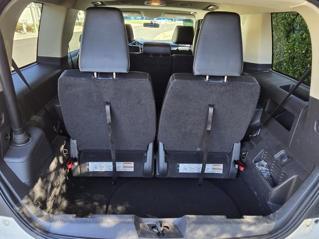 Photo of 2014 White Ford Flex