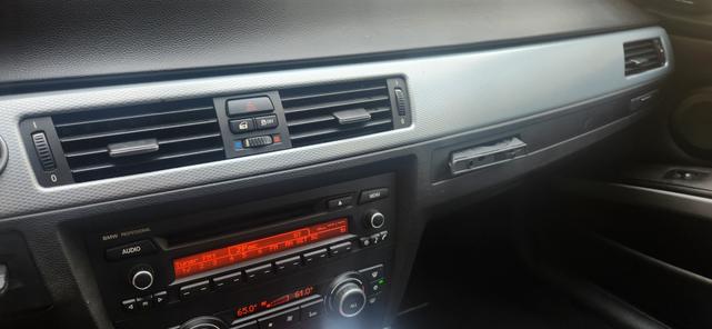 Photo of 2011 Black BMW 335