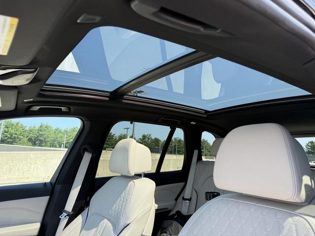 Photo of 2019 Black BMW X5