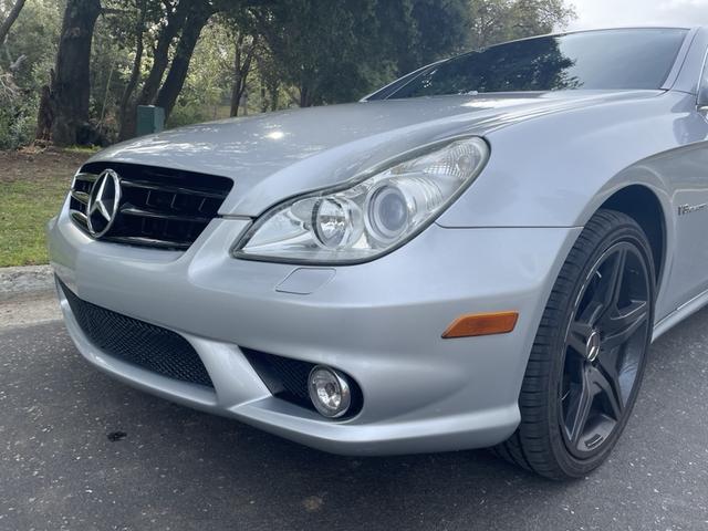 Photo of 2006 Silver Mercedes-Benz CLS-Class