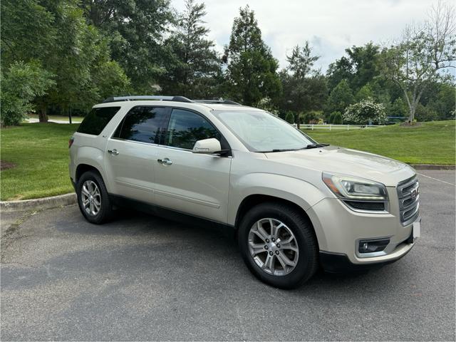 Photo of 2014 Gray GMC Acadia