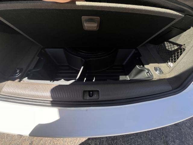 Photo of 2016 White Audi Q5