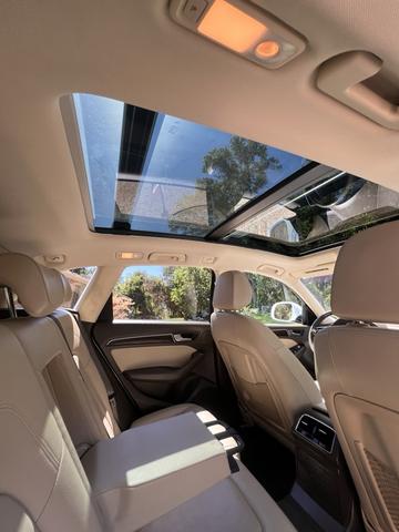 Photo of 2016 White Audi Q5