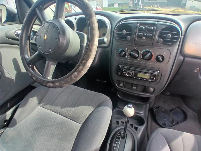 Photo of 2004 Black Chrysler PT Cruiser