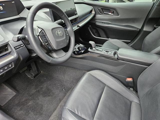 Photo of 2023 Blue Toyota Prius