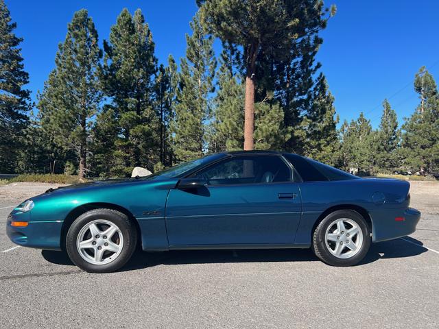 Photo of 1998 Green Chevrolet Camaro