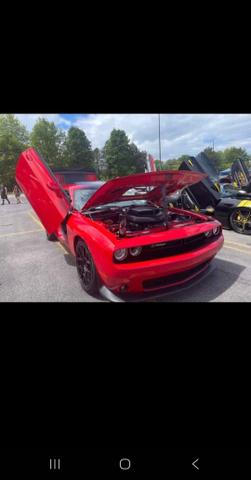 Photo of 2015 Red Dodge Challenger