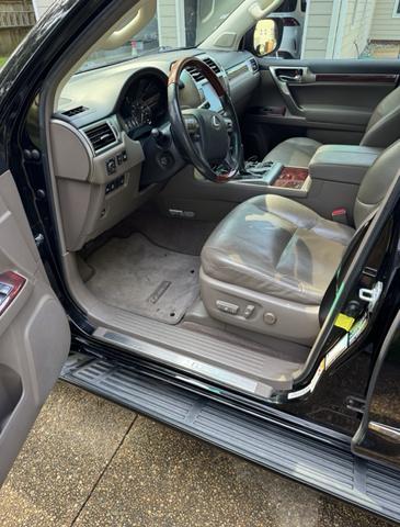 Photo of 2012 Black Lexus GX 460