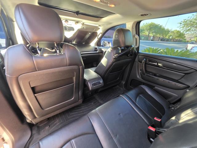 Photo of 2015 White GMC Acadia