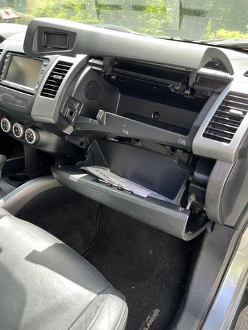 Photo of 2008 Silver Mitsubishi Outlander