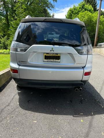 Photo of 2008 Silver Mitsubishi Outlander