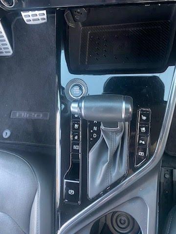 Photo of 2023 Green Kia Niro
