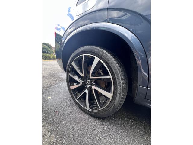 Photo of 2021 Blue Volvo XC90 Recharge Plug-In Hybrid