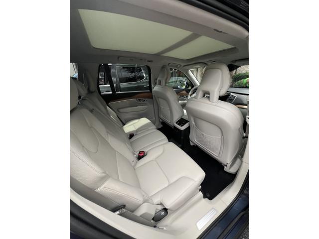Photo of 2021 Blue Volvo XC90 Recharge Plug-In Hybrid