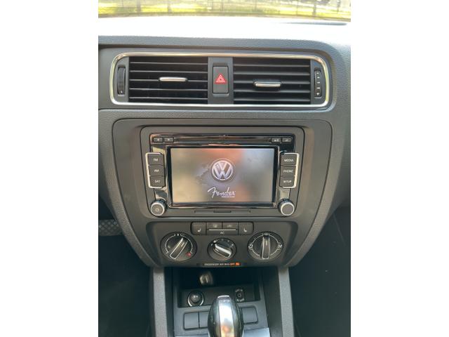 Photo of 2012 Black Volkswagen Jetta