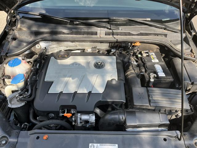 Photo of 2012 Black Volkswagen Jetta