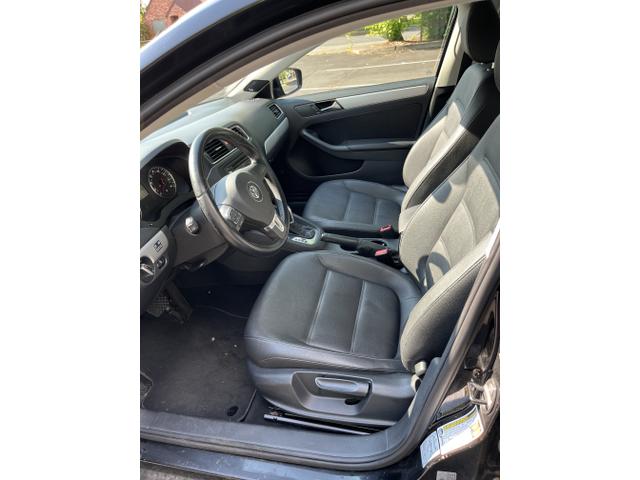 Photo of 2012 Black Volkswagen Jetta