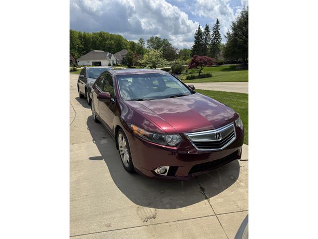 Photo of 2011 Red Acura TSX