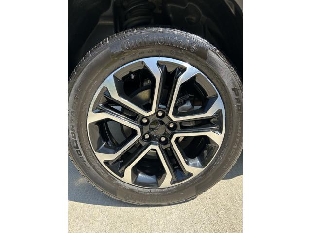 Photo of 2022 Black Jeep Compass