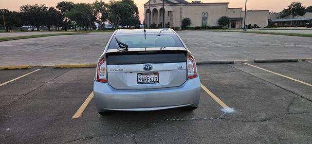 Photo of 2015 Silver Toyota Prius