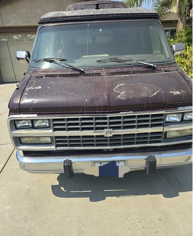 Photo of 1995 Red Chevrolet Van