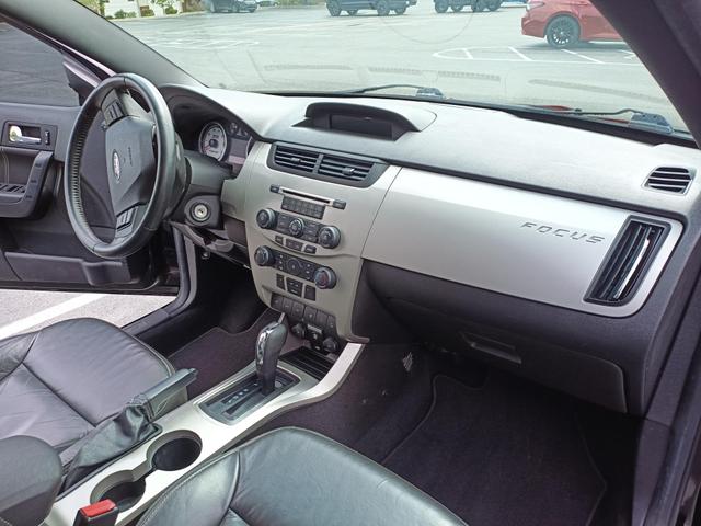 Photo of 2010 Black Ford Focus