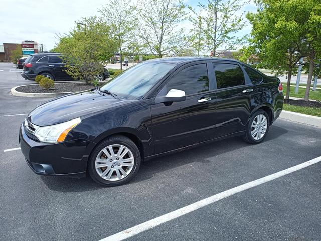 Photo of 2010 Black Ford Focus