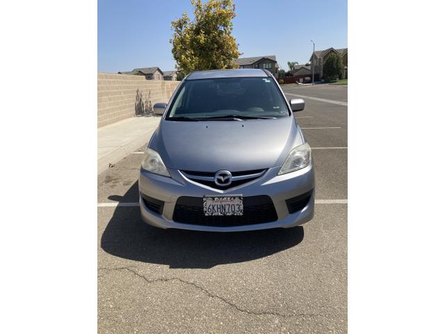 Photo of 2010 Silver Mazda Mazda5