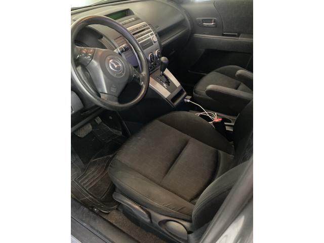 Photo of 2010 Silver Mazda Mazda5