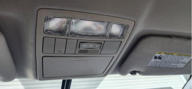 Photo of 2009 Silver Toyota Venza