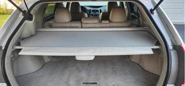 Photo of 2009 Silver Toyota Venza