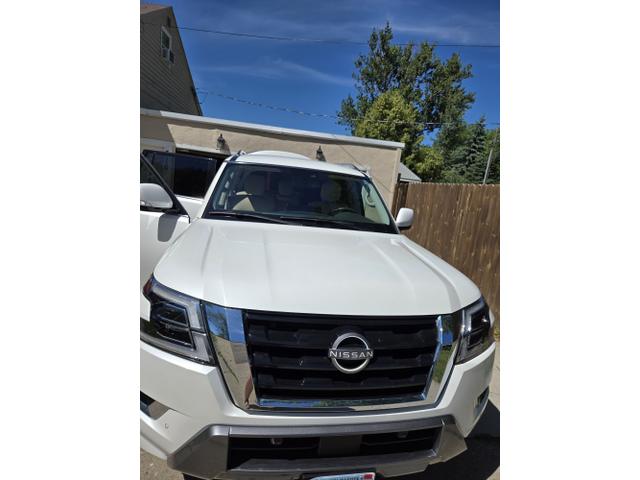 Photo of 2023 White Nissan Armada