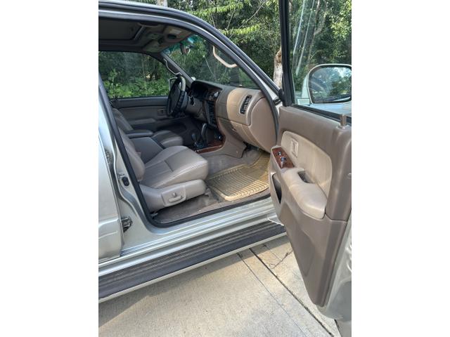 Photo of 2000 Silver Toyota 4Runner