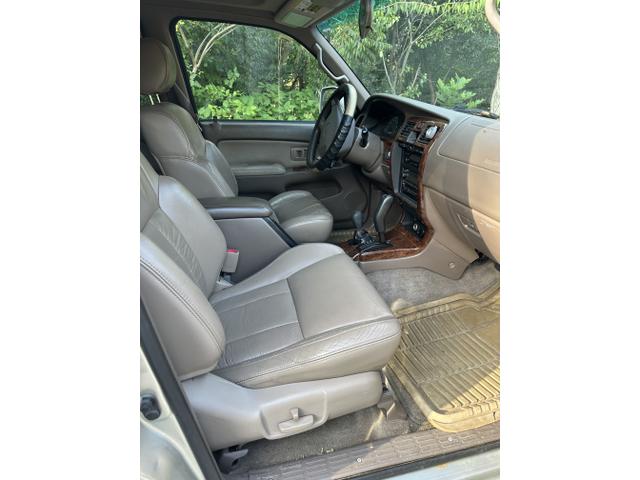 Photo of 2000 Silver Toyota 4Runner