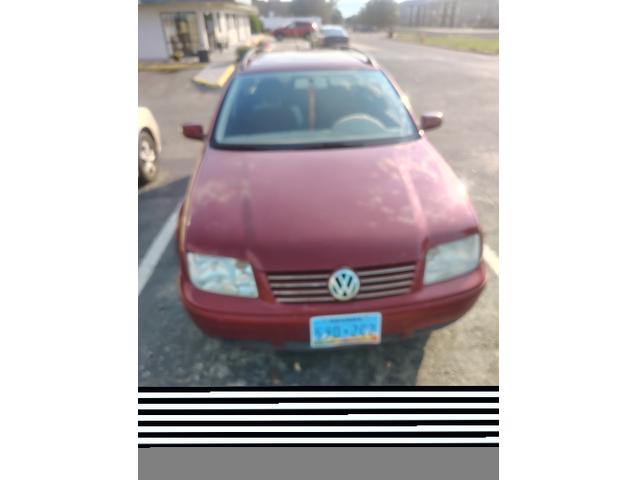 Photo of 2004 Red Volkswagen Jetta