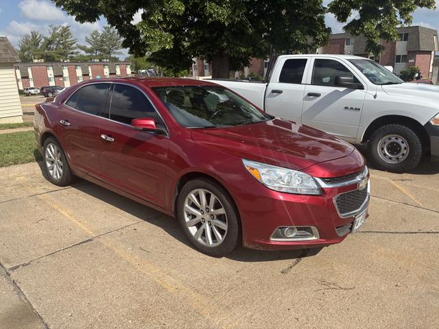 Photo of 2014 Red Chevrolet Malibu