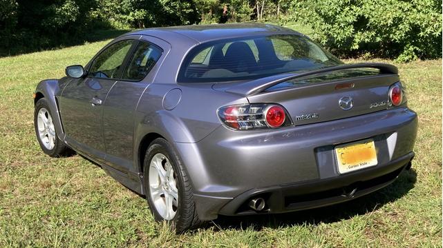 Photo of 2005 Gray Mazda RX-8